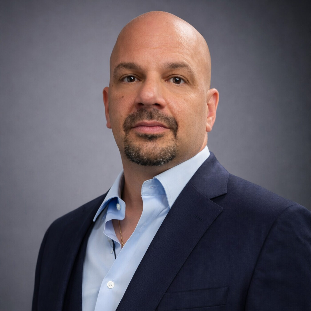 Angelo Stratigakis Headshot
