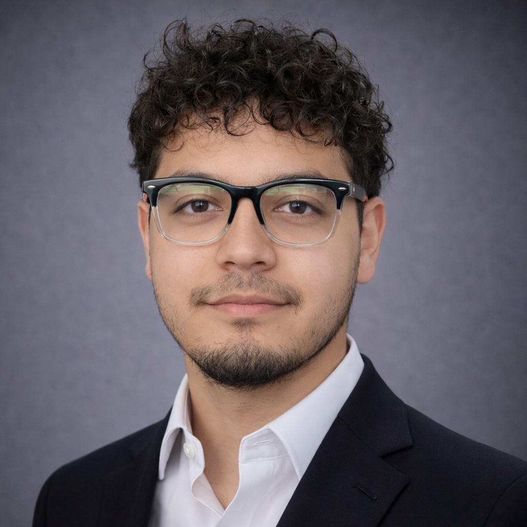 Emerson Hernandez Diaz Headshot